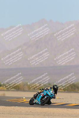 media/Dec-09-2023-SoCal Trackdays (Sat) [[76a8ac2686]]/Turn 4 Set 1 (1120am)/